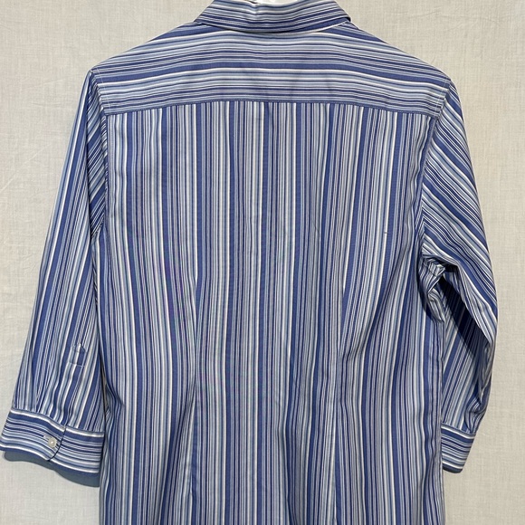 LL Bean women’s Size M wrinkle resistant - Picture 5 of 9